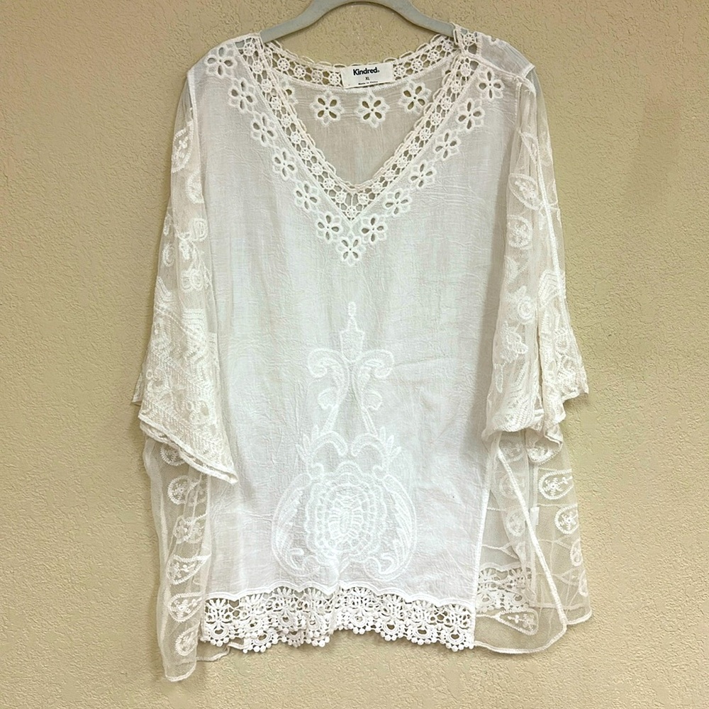 Kindred womans BOHO lace v-neck butterfly sleeve top size XL